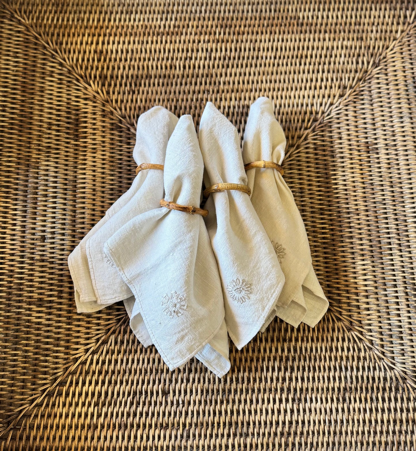 Flower Embroidered Napkins (set of 4)