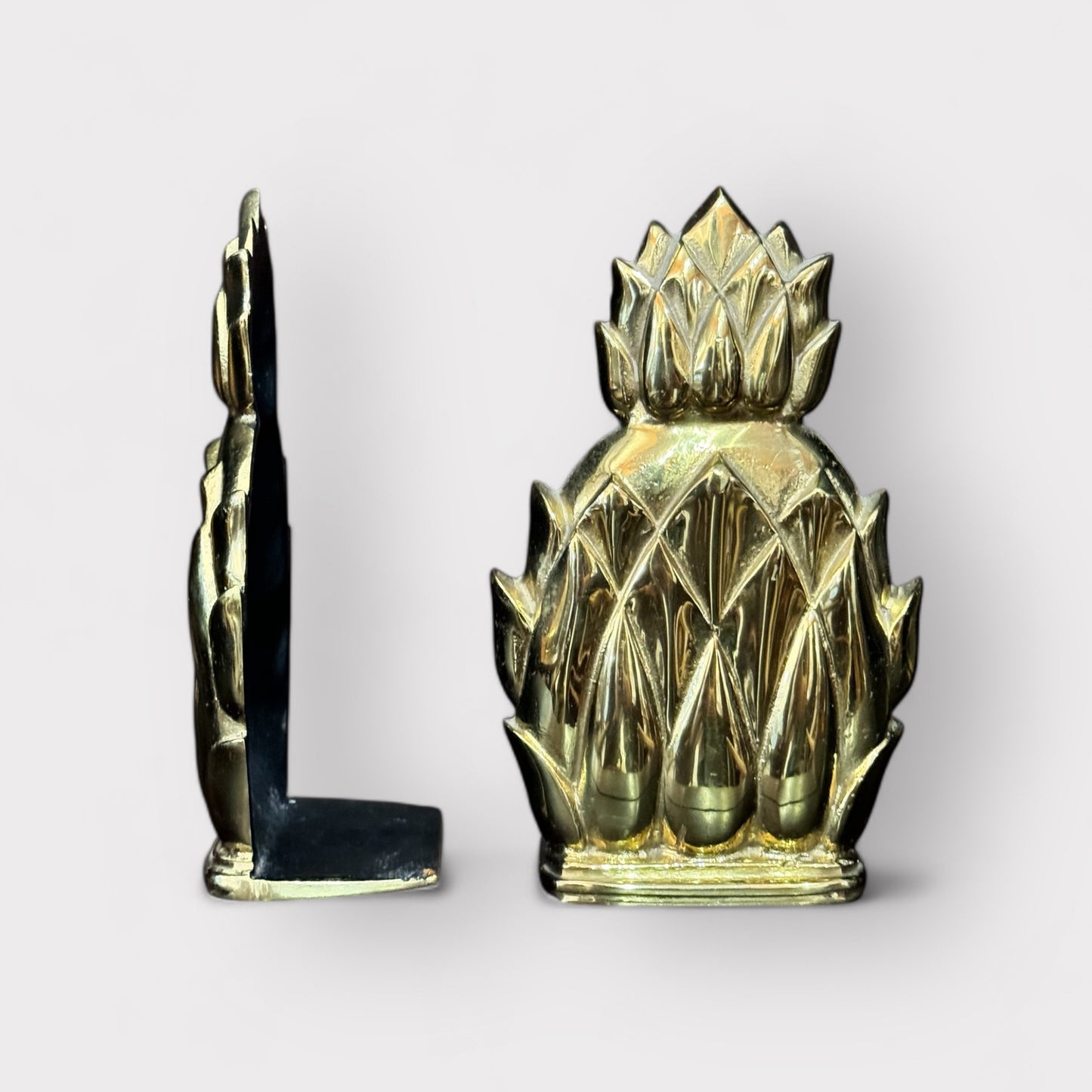 Pineapple Bookends