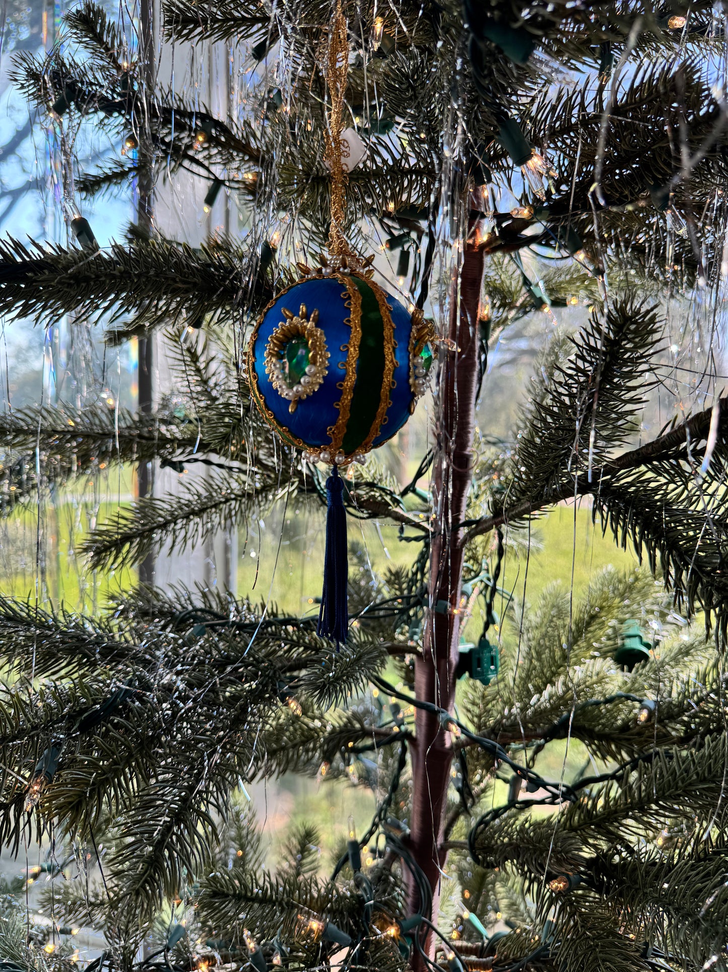 Vintage Handmade Beaded Ornament Aladdin